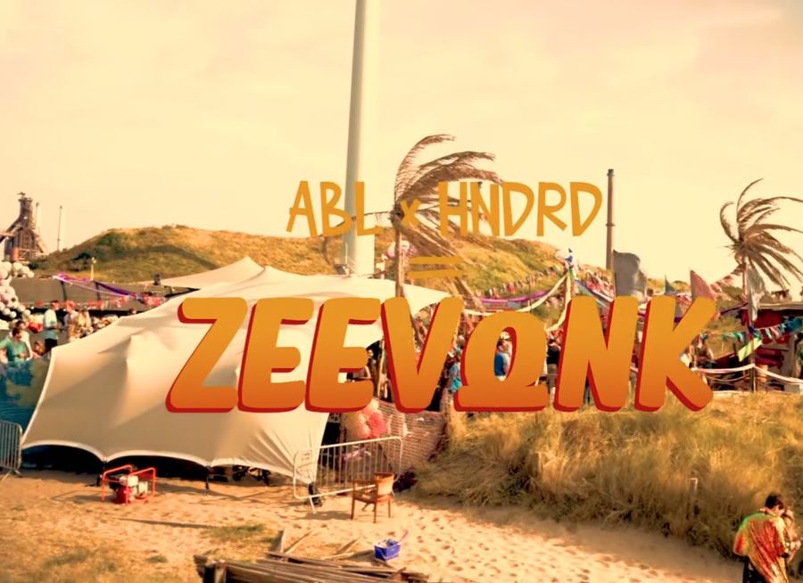 Festival Zeevonk van ABL en HNDRD in de duinen